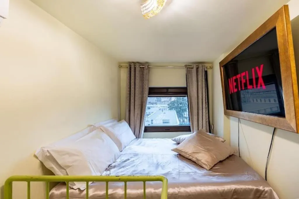 Apartment 10' From Central Station-300 M From The Metro Milan Italy